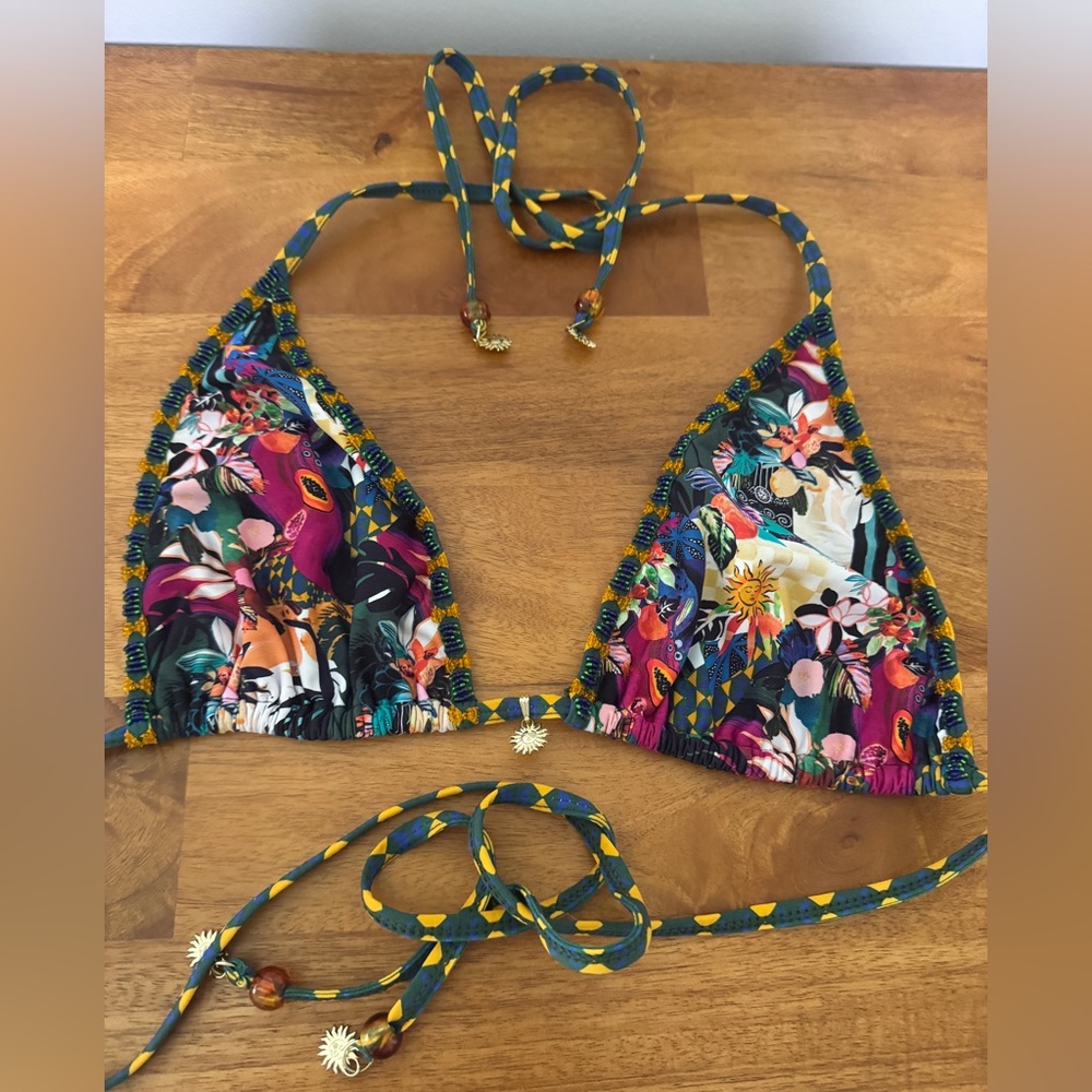 BYDEE BARCELONA TOP IN TROPICALIA